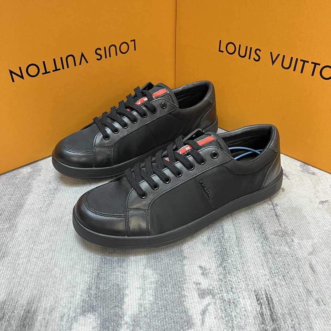 Prada/普拉达黑色织物logo标识休闲百搭休闲鞋/99新/40欧