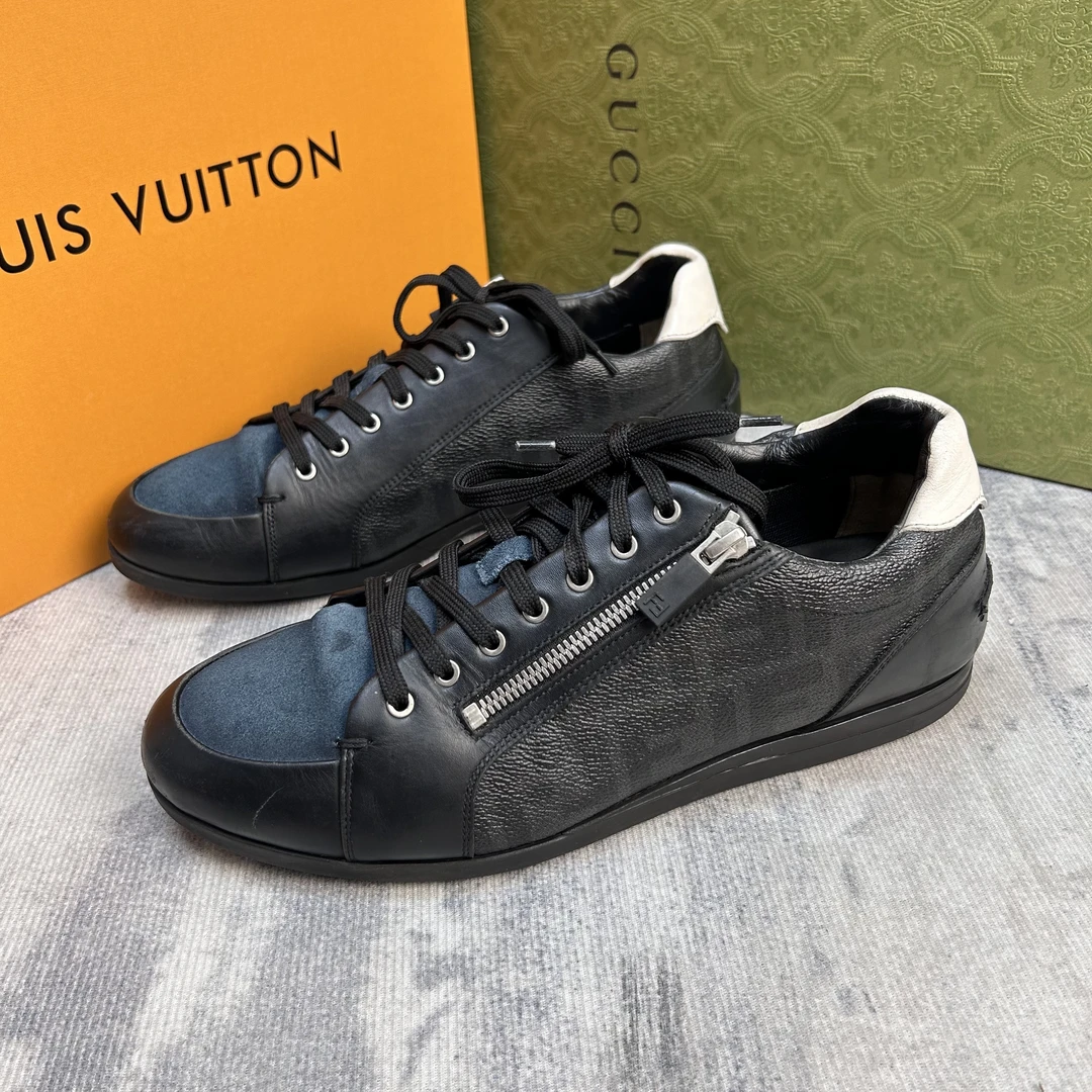 95新 FENDI/芬迪 特价款侧边拉链双F半印休闲板鞋/41.5欧/291