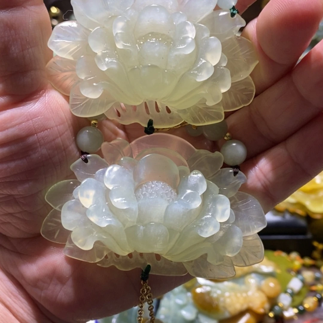 【闪购商品】蛇纹石玉颈饰合金