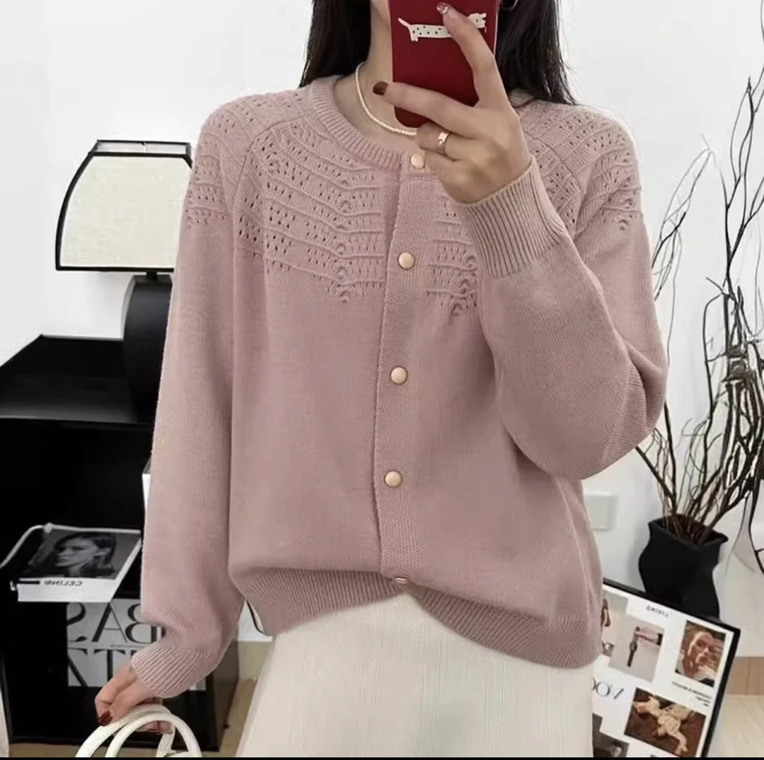 2024秋季秋冬时尚针织开衫新款韩版宽松气质圆领镂空毛衣外套女