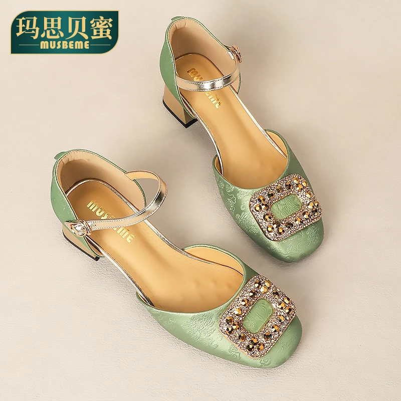 3915法式包头妈妈鞋凉鞋女新款夏季真皮软底低跟中年水钻凉拖鞋女