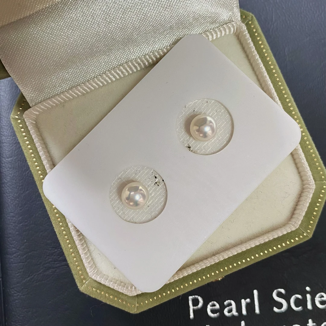 「极光正圆珍珠耳钉」5～6mm天然淡水素钉 超亮！s925银日常百搭