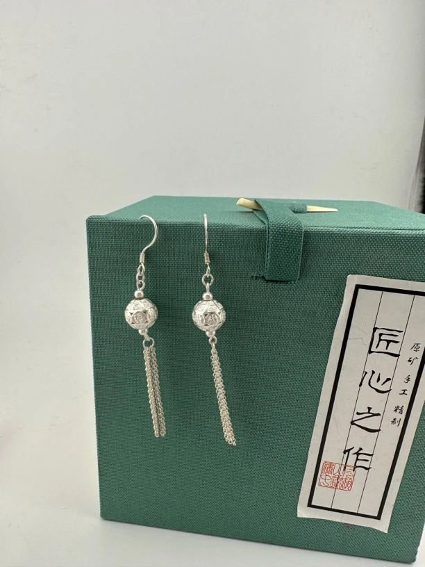 足银耳饰 833号福字珠珠耳环，日常百搭款
