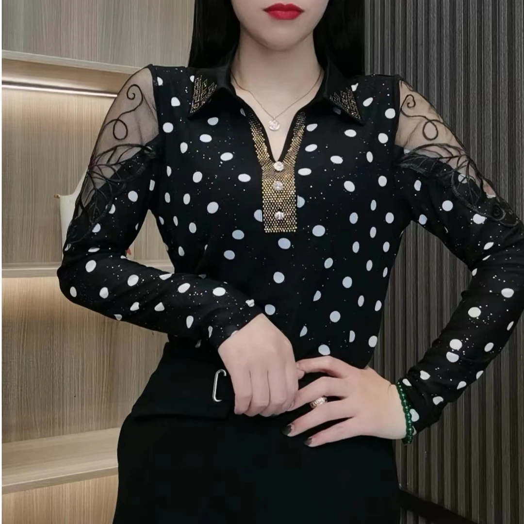 翻领新款方领时尚显瘦遮肉百搭洋气柔软大码时髦弹力打底上衣01