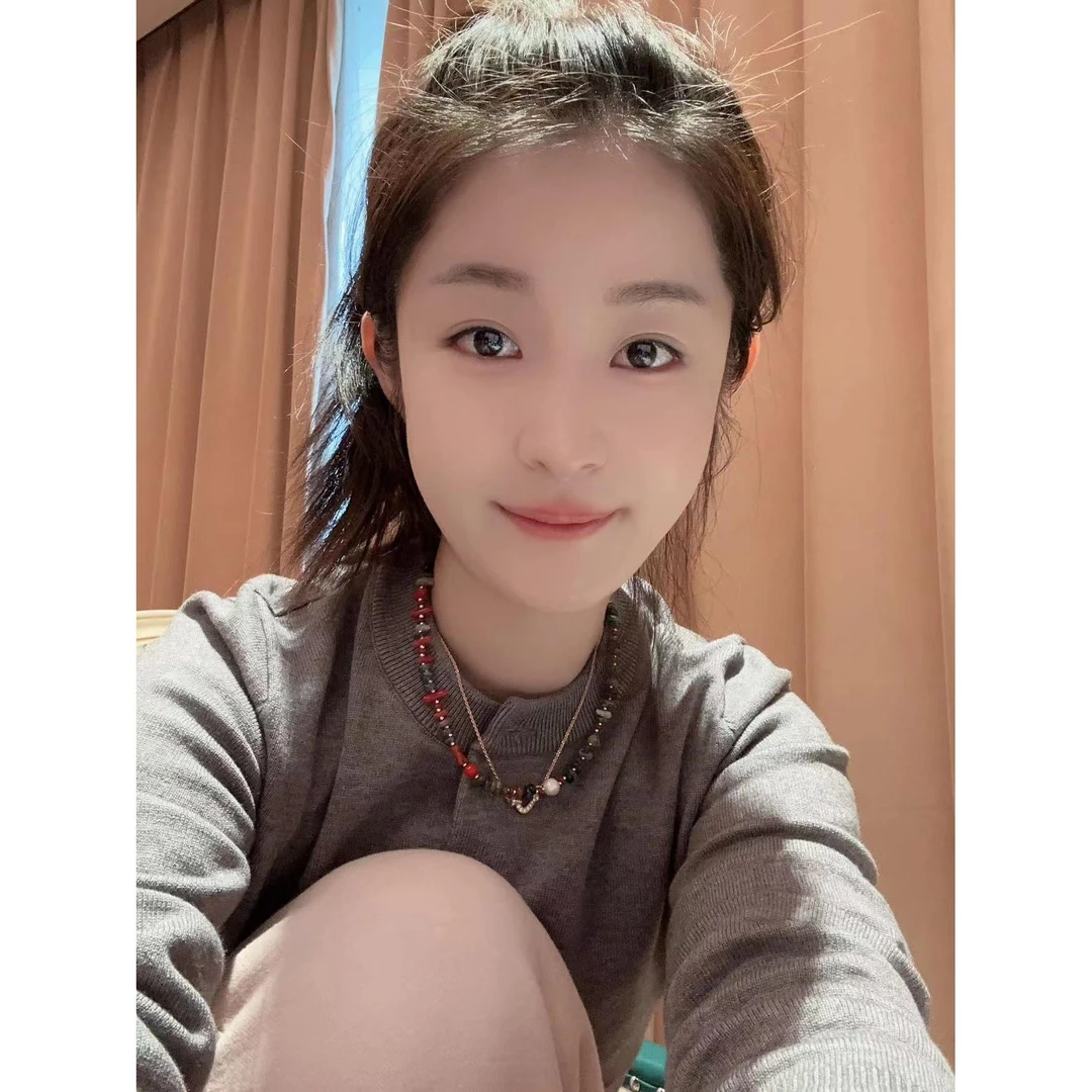 12766余小鱼 两色纯色圆领针织百搭气质长袖休闲开衫毛衣女装