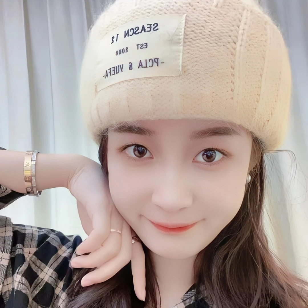 3054余小鱼 两色兔毛韩系秋冬季保暖百搭时尚贴标保暖针织帽女
