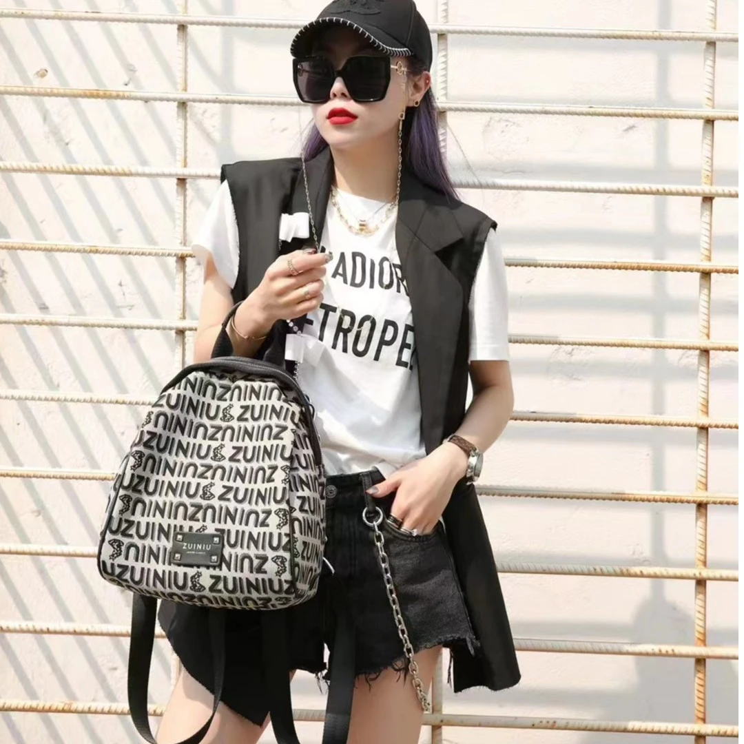 【醉牛】女士新款洋气女刺绣休闲时尚潮流秋冬百搭旅行印花通勤包