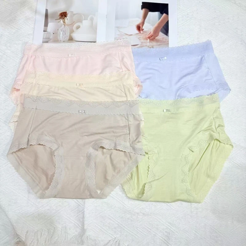 新品纯欲蕾丝边无痕女士内裤中腰舒适透气三角裤女桑蚕丝裆内裤女
