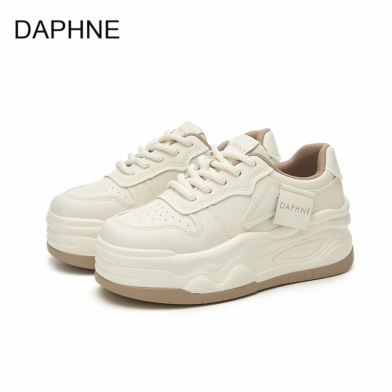 达芙妮2025秋季新款厚底增高板鞋女爆款加绒小个子熊猫运动小白鞋