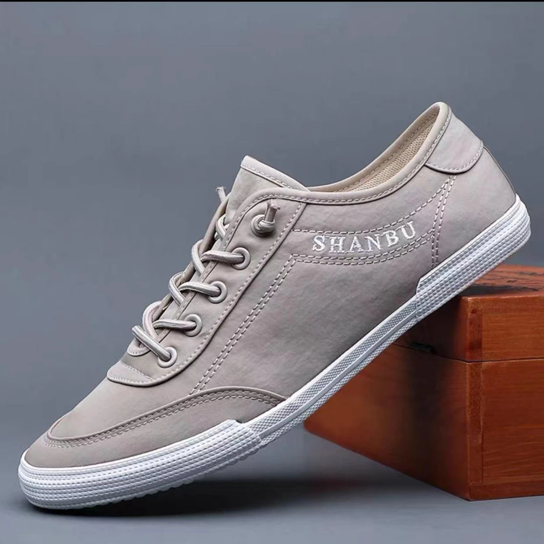 2025年新款秋季透气男鞋潮流百搭帆布鞋老北京软底布鞋一脚蹬板鞋