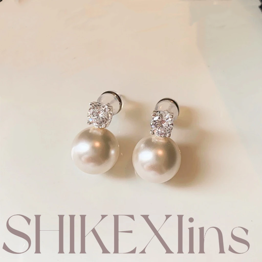 铜合金耳饰 优雅白色珍珠耳钉经典简约轻奢气质耳饰时尚精致百搭
