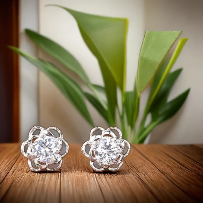 足银合成锆石耳饰 简约花朵足银宝石耳钉，  轻奢百搭镶嵌小众耳饰