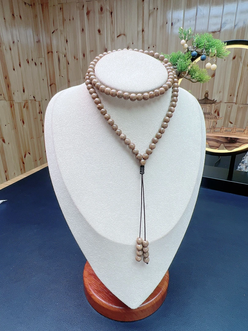 原色龙香香 6mm 108颗佛珠 A403