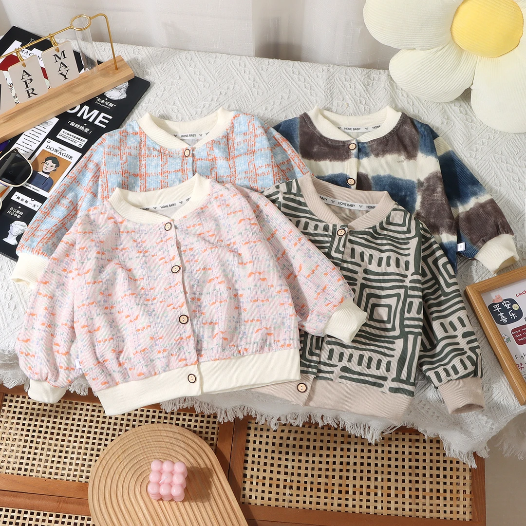 24年新款儿童棒球服外套针织衫中小童炸街宝宝时尚洋气扎染外套