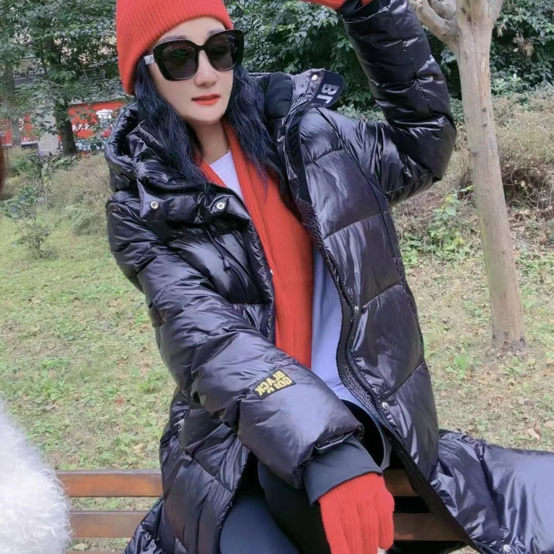 M34W055男女同款石墨烯黑金加长加厚白鹅绒羽绒服