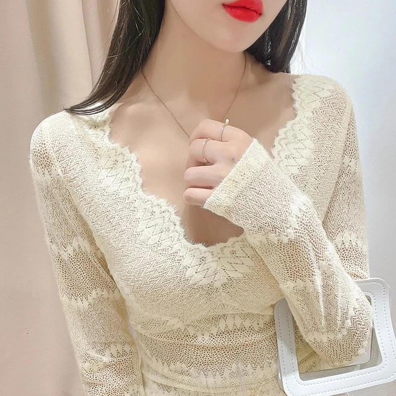 杏色深V领蕾丝打底衫女内搭镂空薄纱衣2025春秋新款长袖网纱上衣