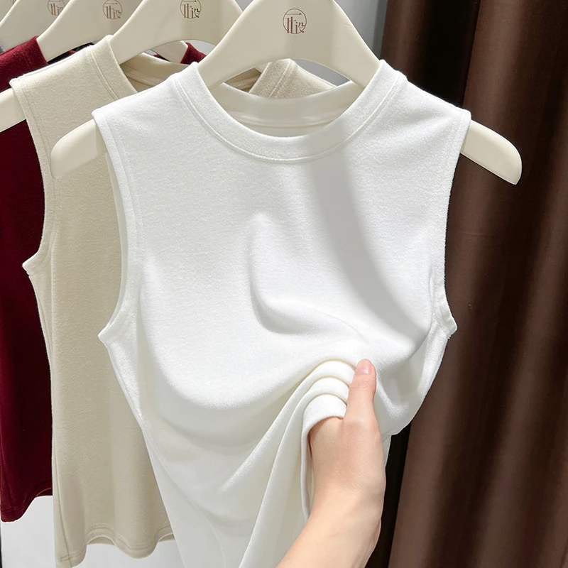 白色圆领针织无袖背心女秋冬新款设计感百搭薄款洋气上衣打底衫潮