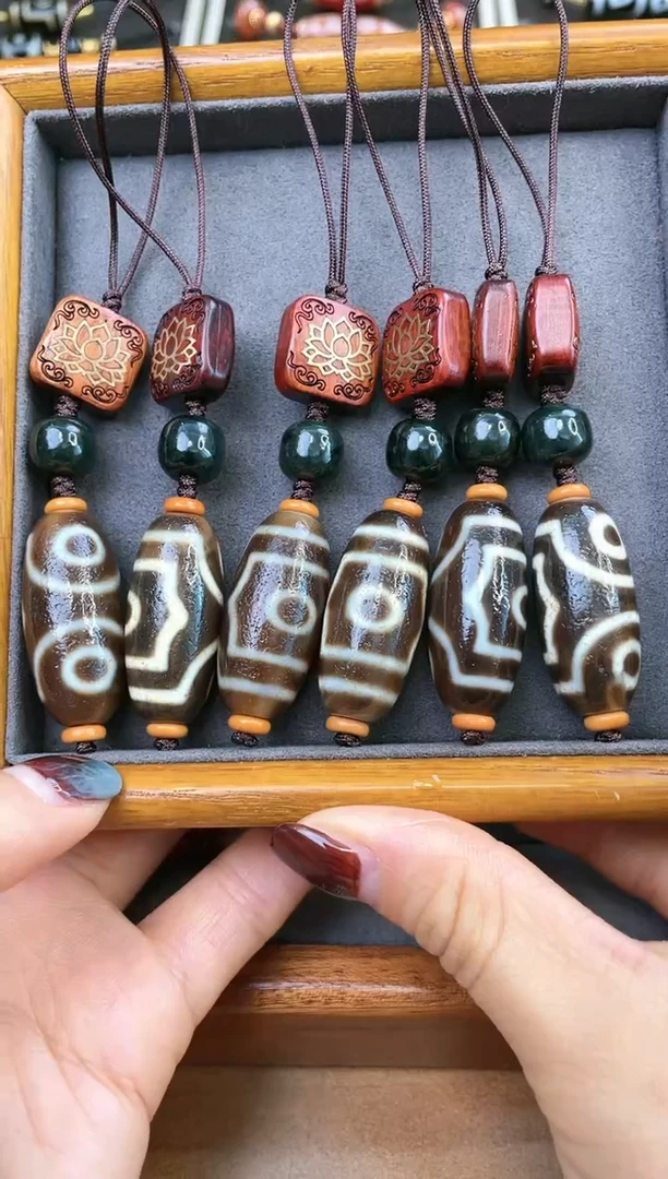 【闪购商品】玛瑙/玉髓挂饰未镶嵌大鹏三眼多样性发货选其一