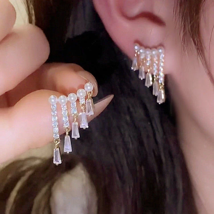 铜合金耳饰 B42小众设计爆款珠珠流苏耳饰高级轻奢款