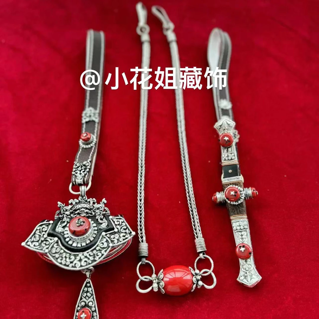 24新款女士藏族特色手工白铜加银腰链挂件超值好评款三件套爆款