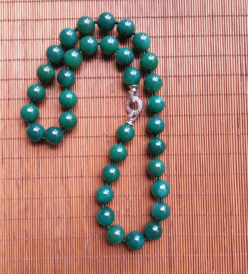 Mn兰绿玛瑙毛衣链复古宫廷网红百搭新中式风格项链