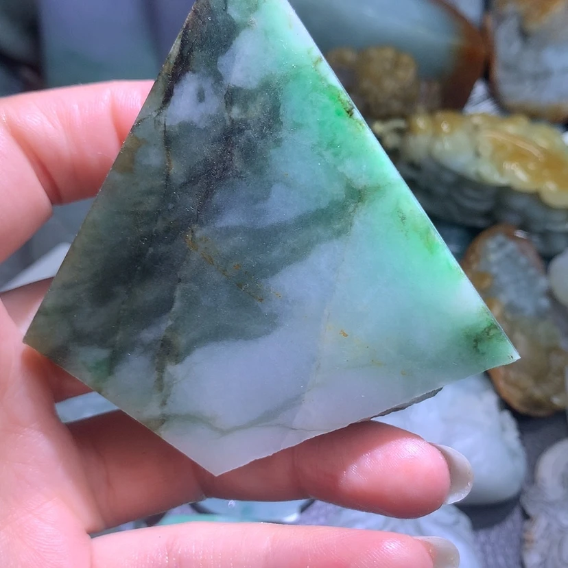 【闪购商品】翡翠颈饰未镶嵌