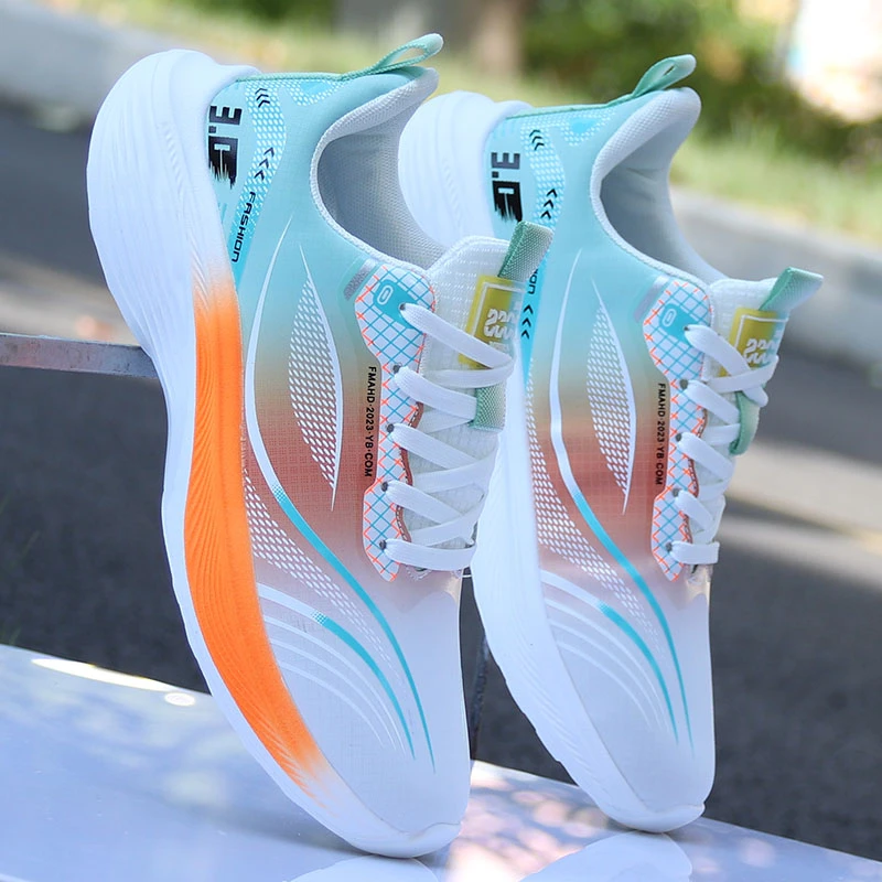 男鞋秋冬季新款软底跑步鞋超轻皮面防水运动鞋防滑减震学生鞋子