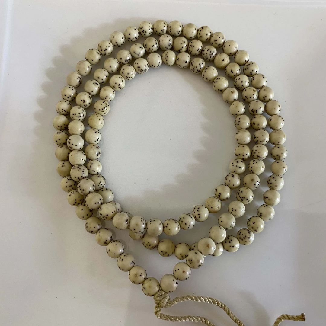 海南原生态星月菩提 尺寸6原白正圆大留白多圈手串