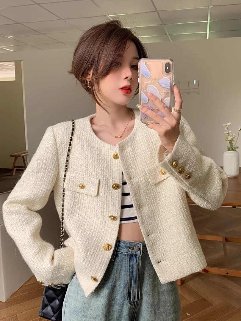 气质白色小香风外套女春秋冬2024新款高级感粗花呢小个子短款上衣