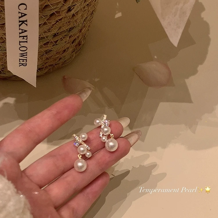奢香女孩~独特珠珠小众耳环设计感高级耳饰耳钉ins风网红高级感
