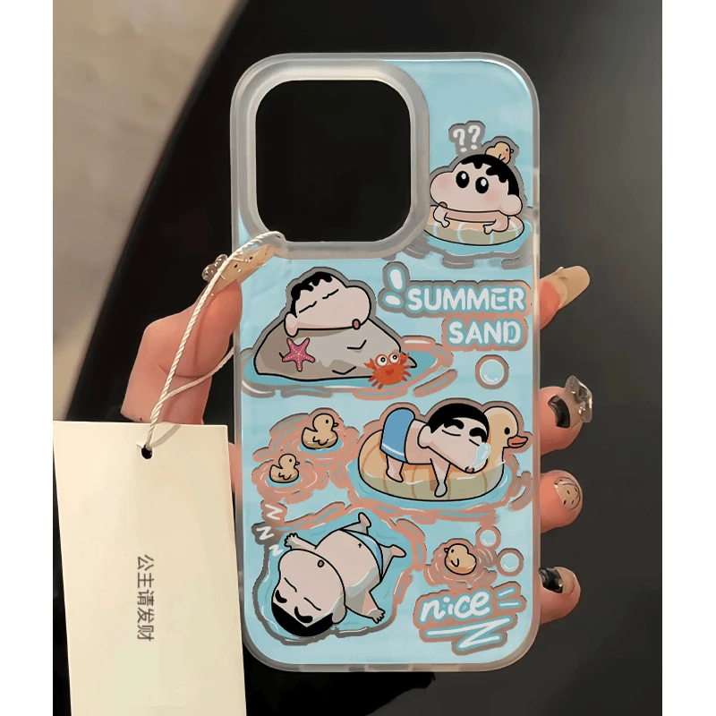 壳学馆游泳蜡笔小新适用苹果15手机壳iPhone14promax大孔13防摔12