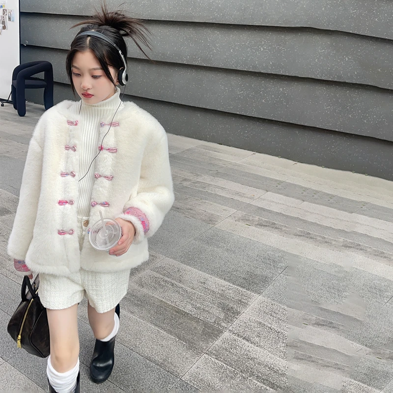 新中式国潮风盘扣毛毛外套加厚女童秋冬季中国风唐装盘扣外套时尚