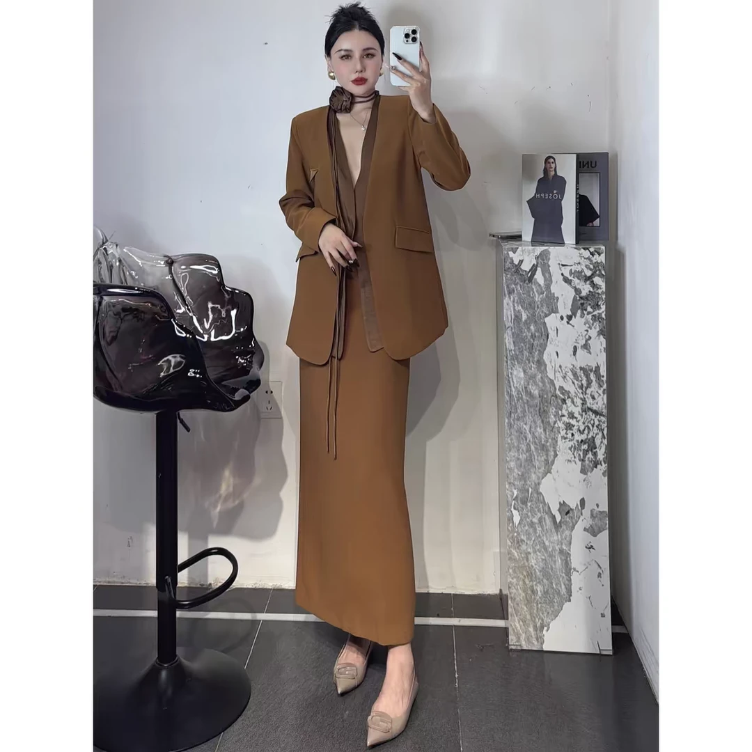 时尚气质套装裙2024早秋新款设计感拼纱西装半裙职场两件套