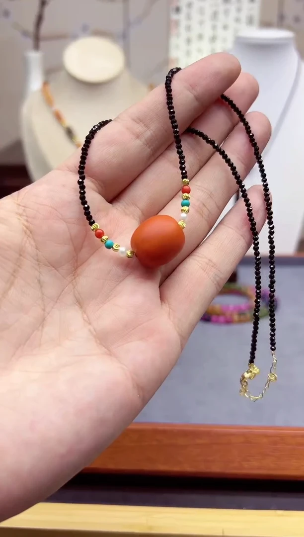 【闪购商品】蜜蜡颈饰14K金镶嵌x650