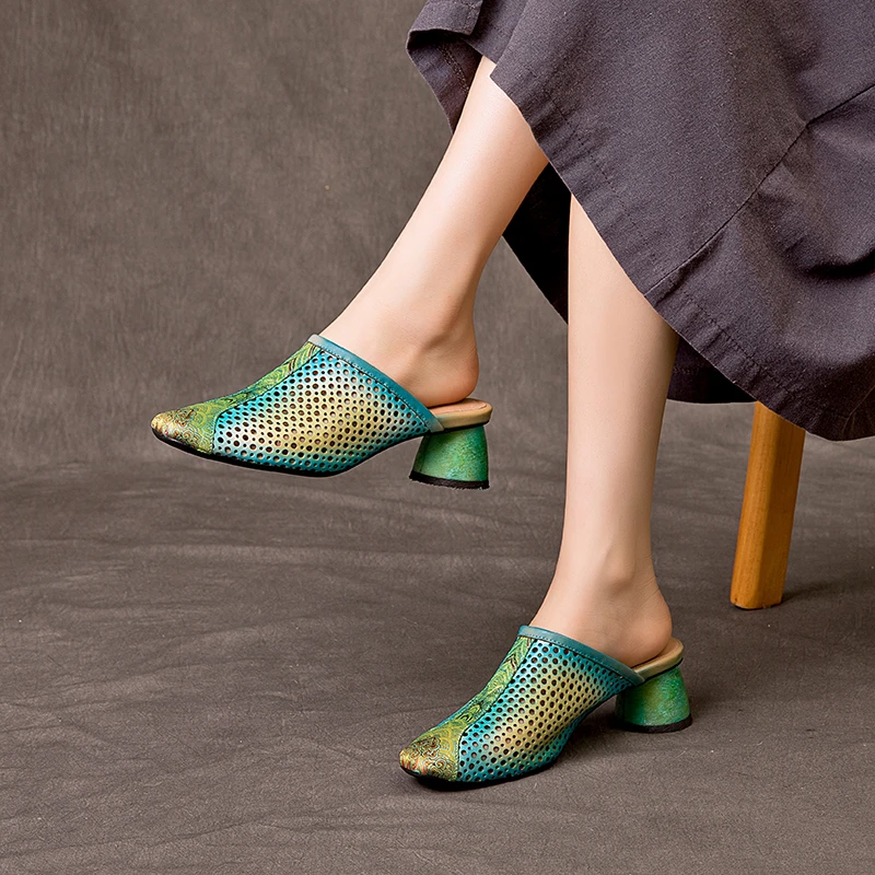 新中式复古风气质时尚夏季圆头洞洞女拖鞋中国风高端粗跟女凉鞋子