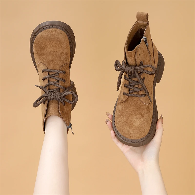 2025春秋新款时尚百搭圆头英伦风真皮马丁靴女侧拉链复古棕色短靴