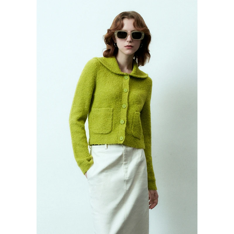 UR秋冬季新款女时尚休闲简约对称口袋小小织针织衫UWU930077