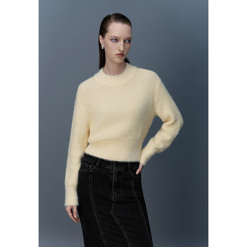 UR新款女装时尚休闲温柔简约百搭小小织针织衫UWG930115