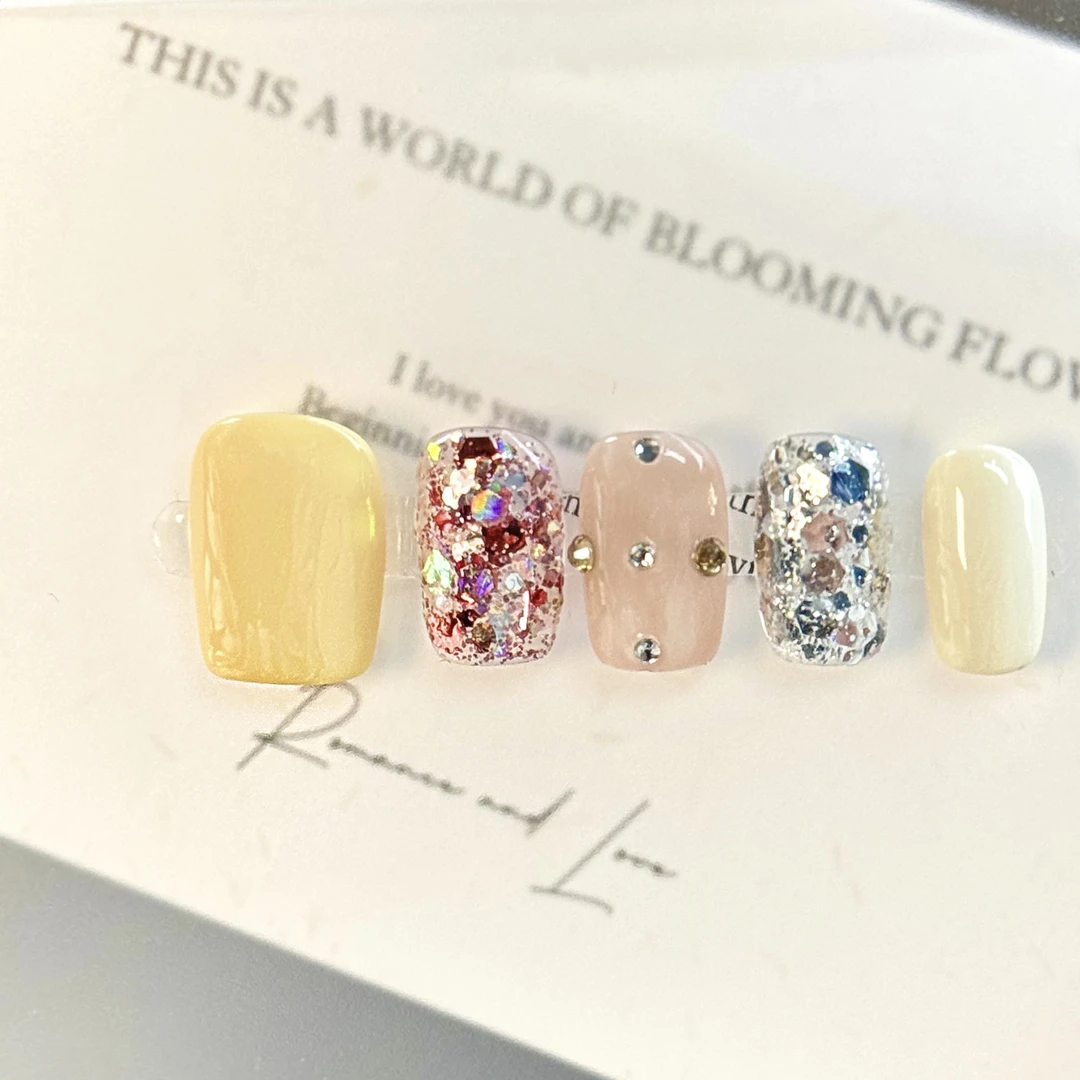 【奶黄包】纯手工穿戴甲贴片高级感清冷风气质显白百搭猫眼甲片