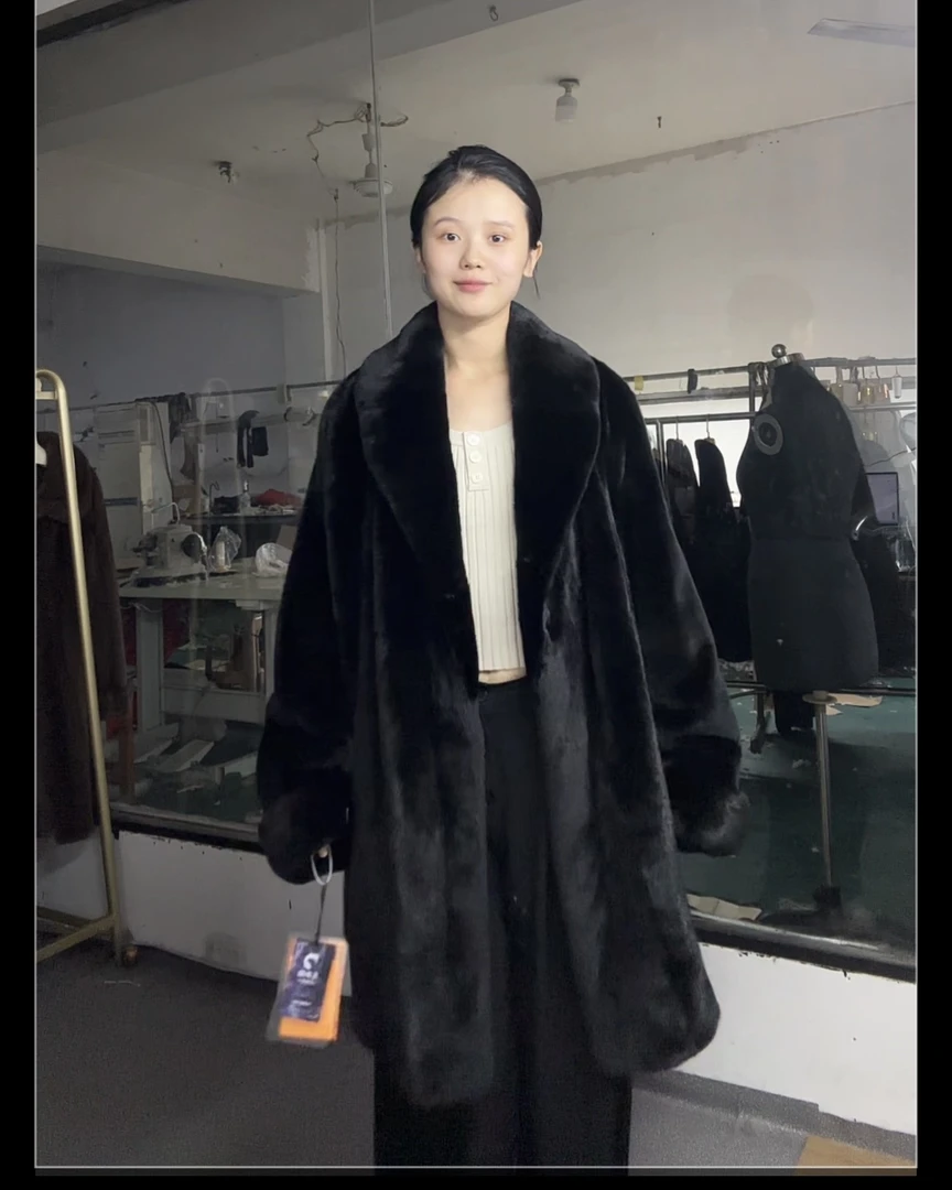 彩色貂大挽袖青果领，女款气质韩版时尚女士纯色设计师冬季翻领