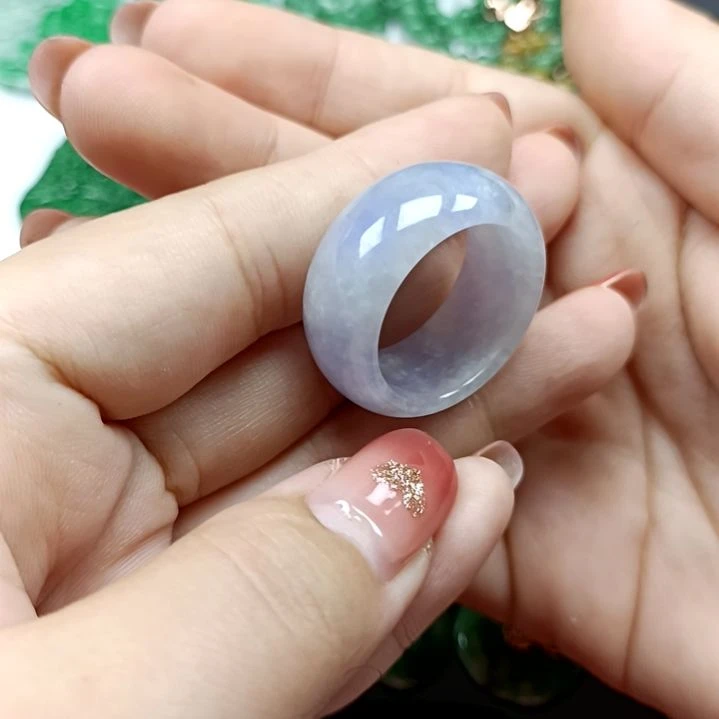 翡翠颈饰未镶嵌翡翠成品