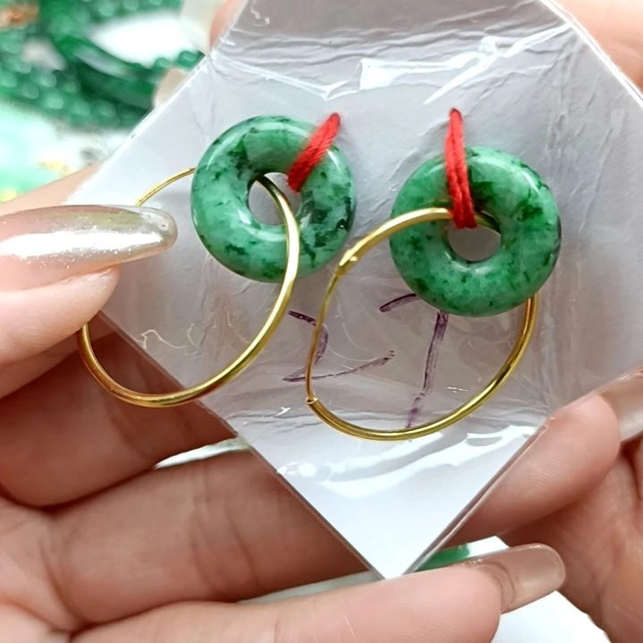 翡翠颈饰银S925镶嵌翡翠成品