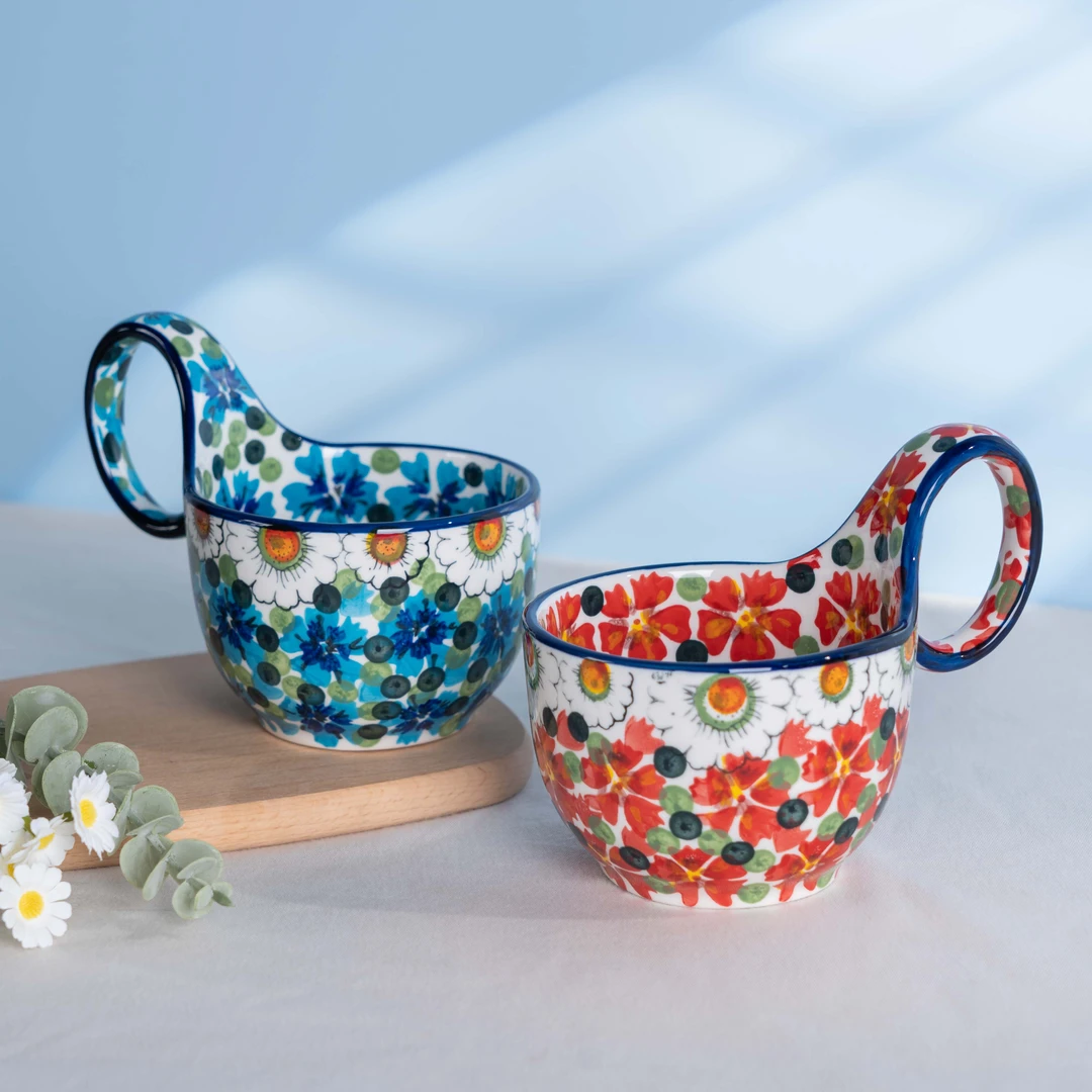 新疆包邮【西里西亚】手绘450ML曲把杯两个