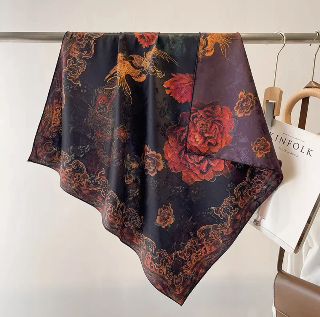 春夏秋新款时尚70cm小方巾女丝巾夏季丝巾空调披肩外搭