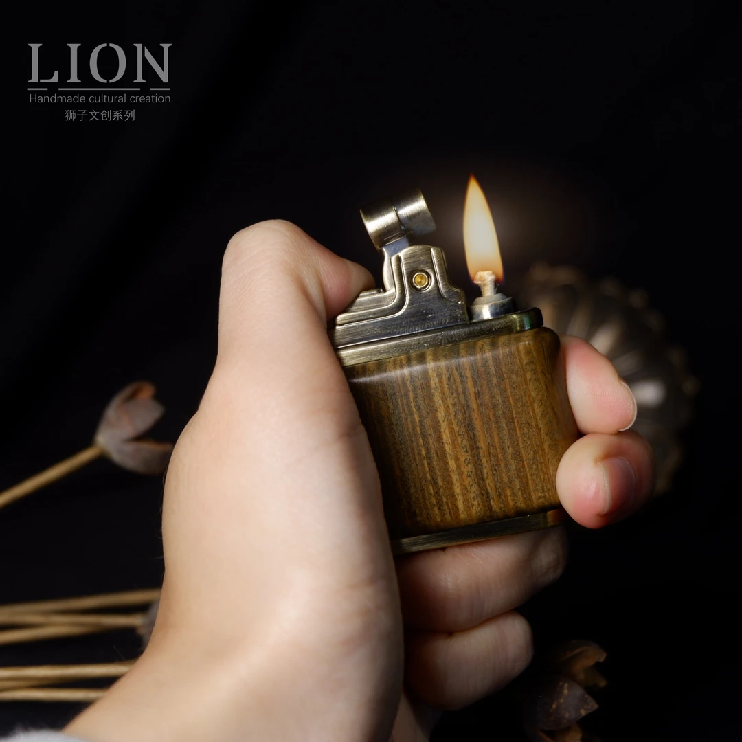 LION 煤油打火机创意高档按压式磕头机送礼收藏男士创意高颜值