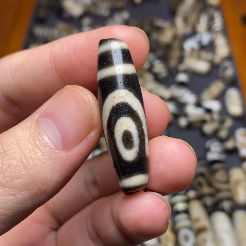 【闪购商品】玛瑙/玉髓珠宝半成品未镶嵌贤**?