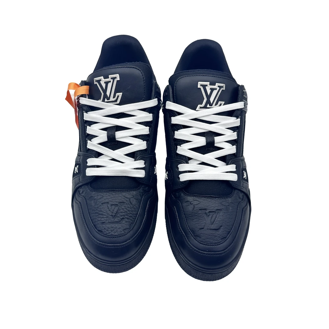 Lv/9码43码/黑武士拼接trainer板鞋/98新/时尚潮流潮鞋/vv279