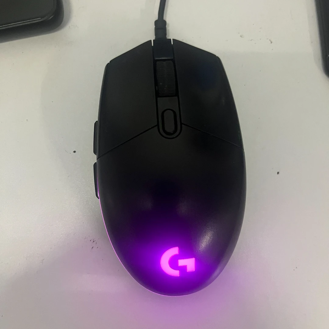 9新 Logitech/罗技 罗技鼠标102黑色