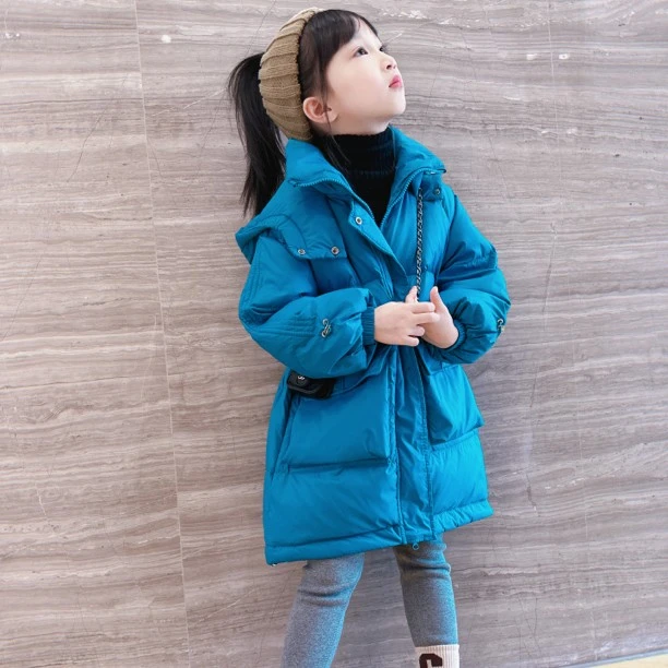 巴拉拉吧女童羽绒服冬季新品2023新款网红女孩白鸭绒中长款连帽羽