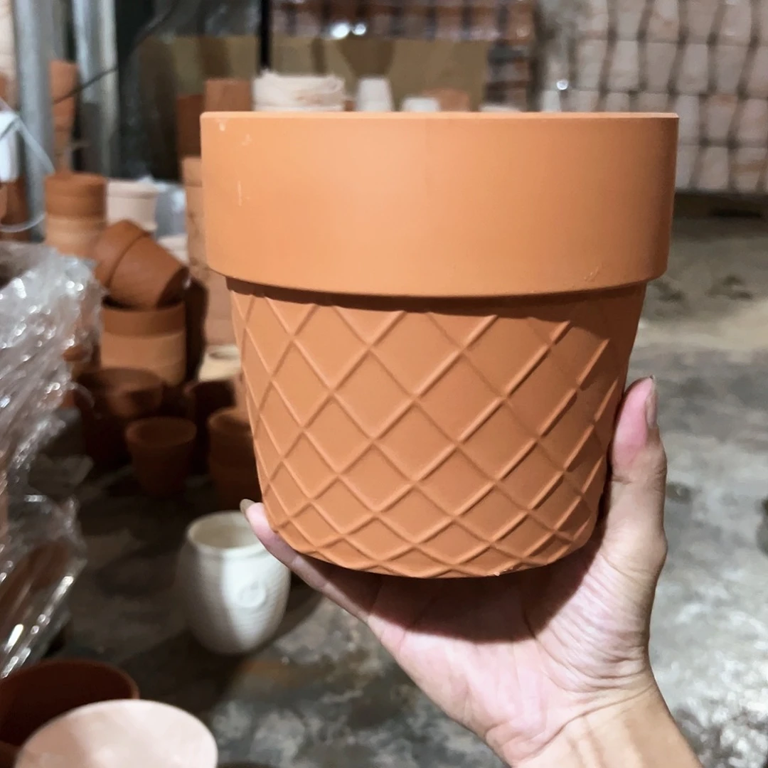 【闪购商品】红陶20CM以下网格16口14高1个